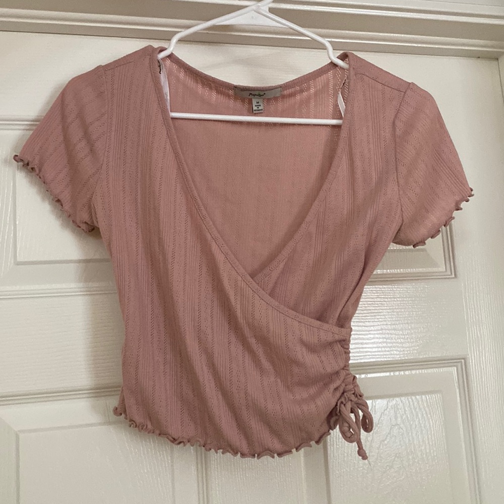 Papaya MEDIUM pink crossover t-shirt